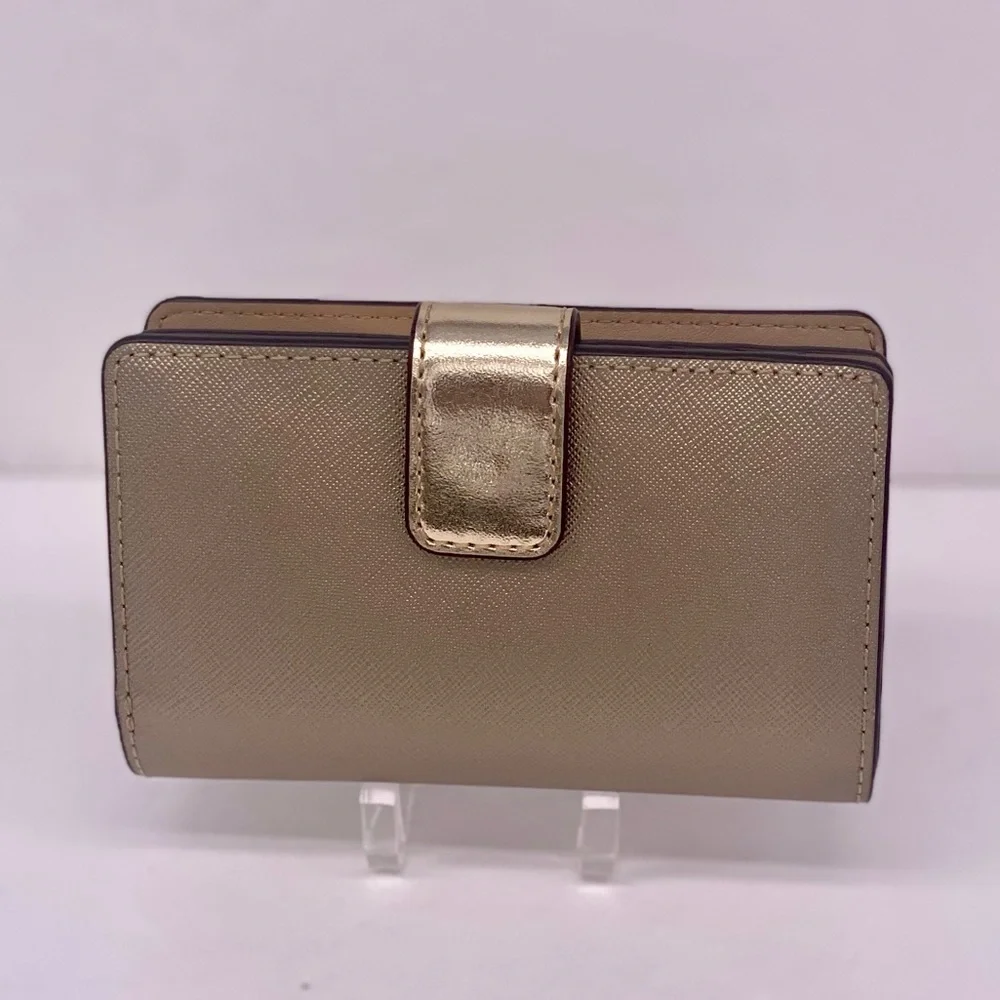 Michael Kors Gold Bifold Medium Wallet Pale Gold